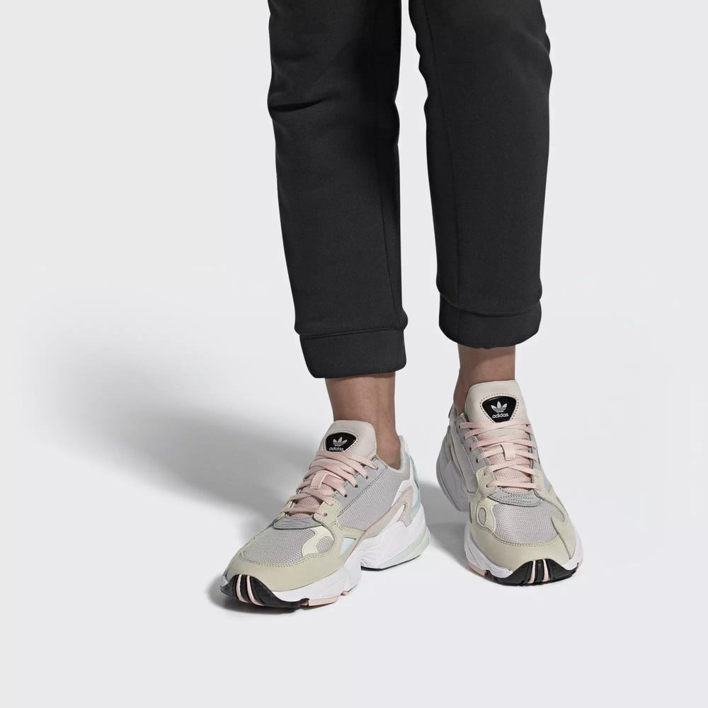 Adidas Falcon Tenis Grises Para Mujer (MX-79163)
